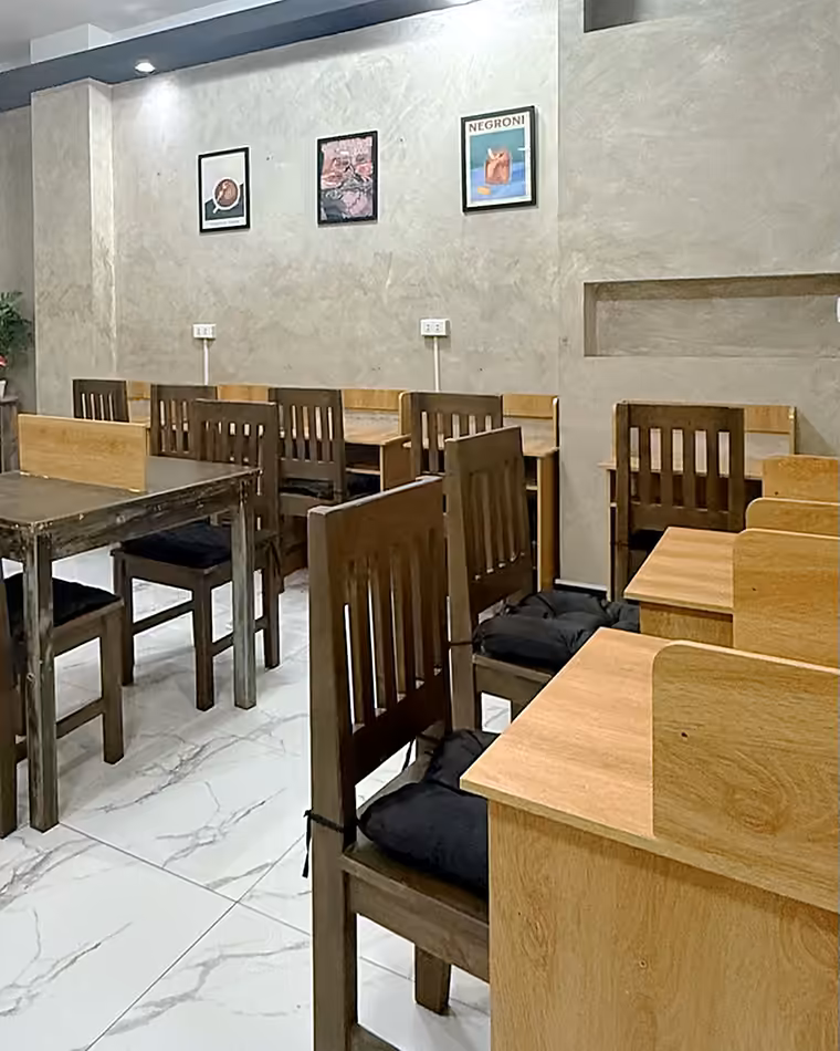 Main room with divided study desks